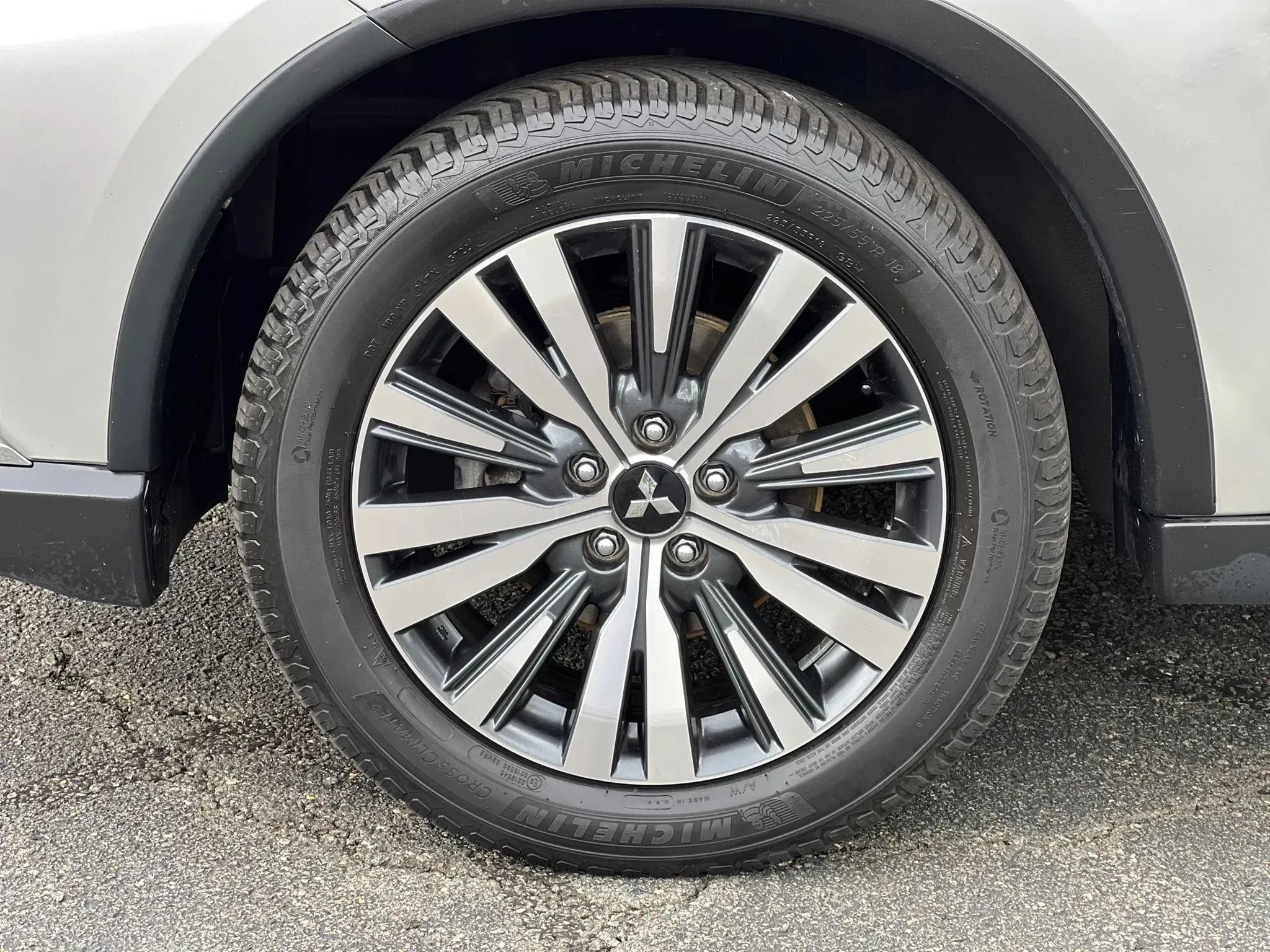 Used 2019 Mitsubishi Outlander SE FWD image 42