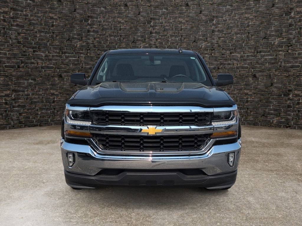 Used 2018 Chevrolet Silverado 1500 LT w/ All Star Edition image 4
