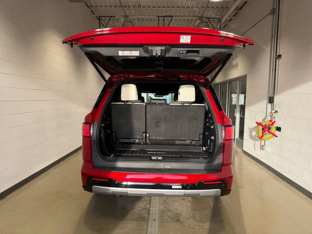 Certified 2025 Toyota Sequoia Capstone AWD/4WD image 13
