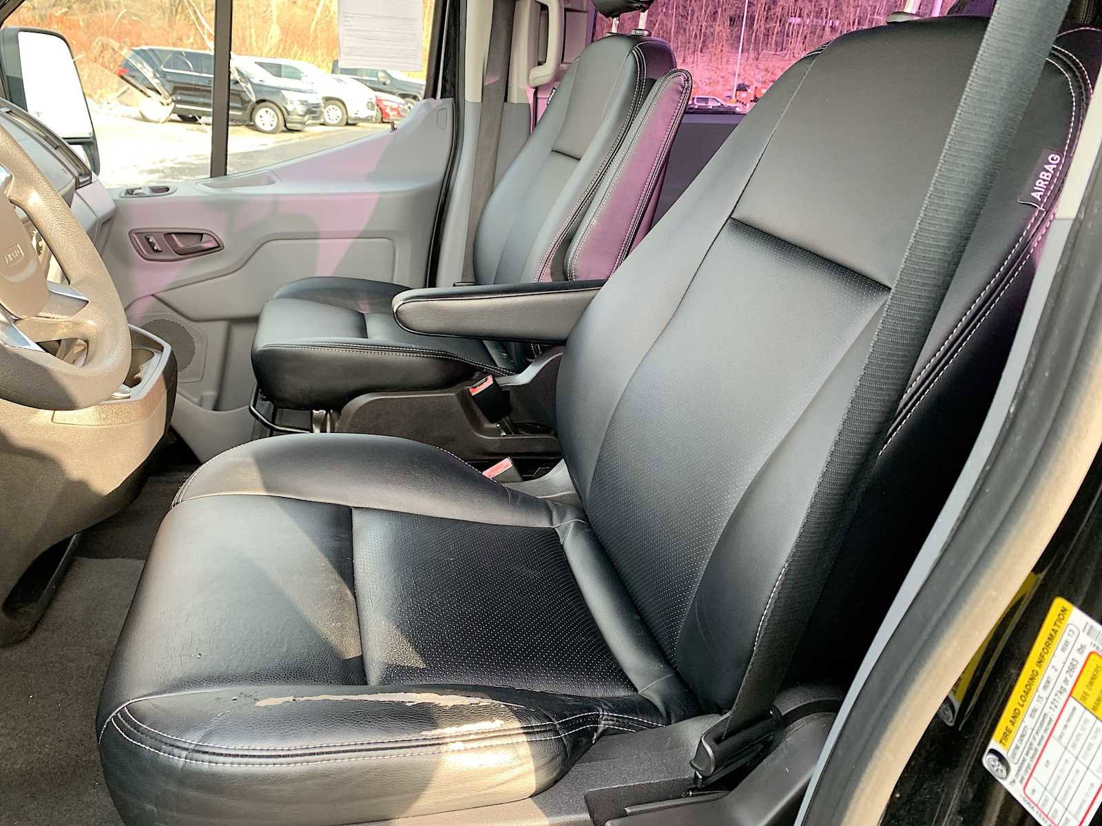 Used 2017 Ford Transit 350 XLT image 17