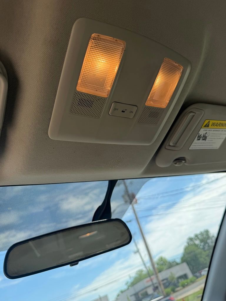 Used 2016 MAZDA MAZDA3 i Sport w/ Preferred Equipment Package image 17