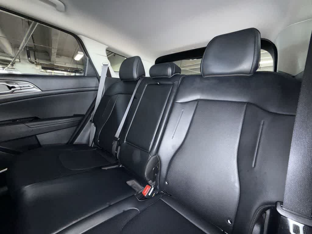 Used 2024 Kia Sportage EX FWD image 22