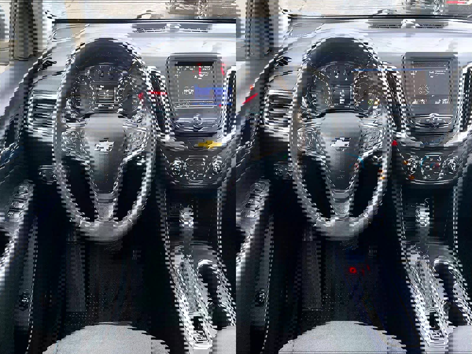 Used 2019 Chevrolet Equinox LT image 16