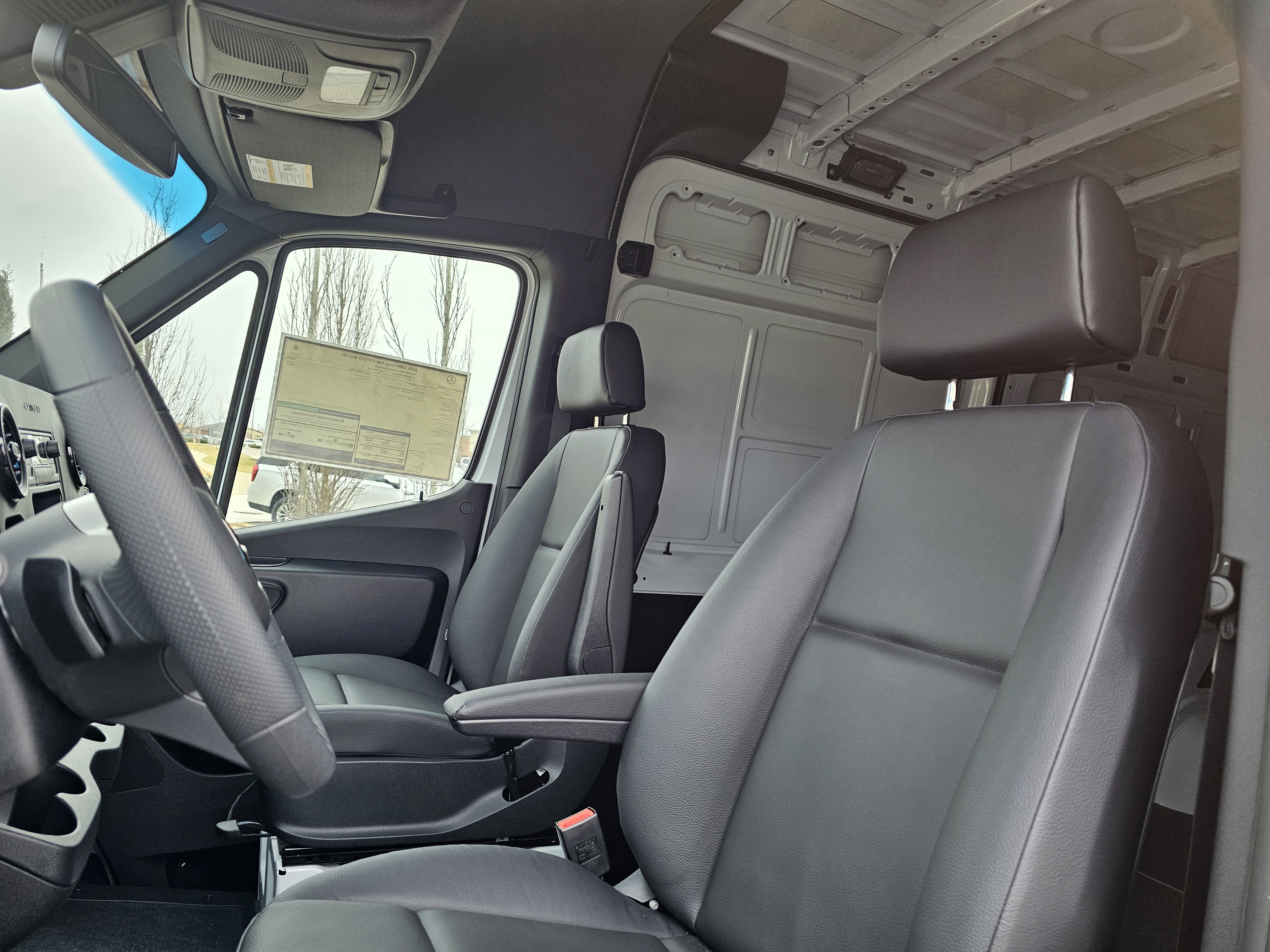 New 2025 Mercedes-Benz Sprinter 2500 image 9
