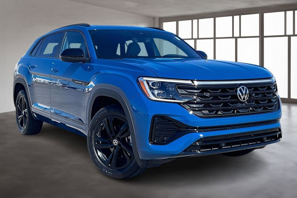 Used 2025 Volkswagen Atlas Cross Sport SEL R-Line image 11