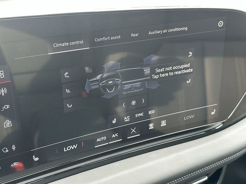Used 2025 Audi A6 e-tron Premium Plus w/ Premium Plus RWD image 20