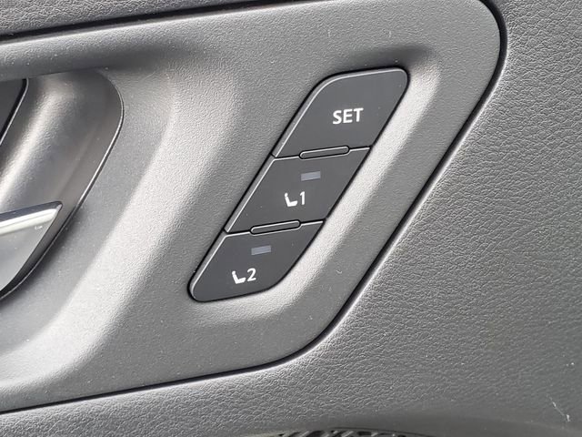 Used 2023 Nissan Ariya FWD image 18