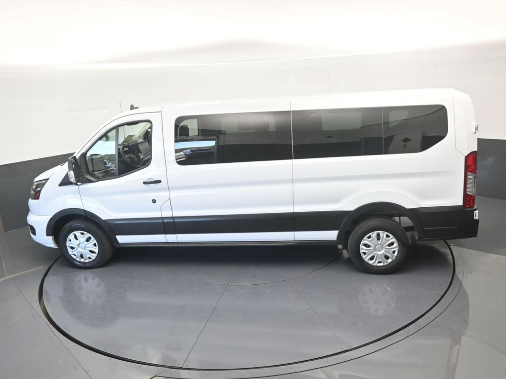 Used 2023 Ford Transit 350 XLT image 43