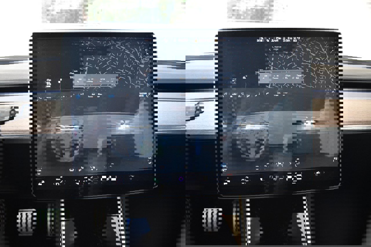 Used 2023 Tesla Model 3 Standard Range image 26