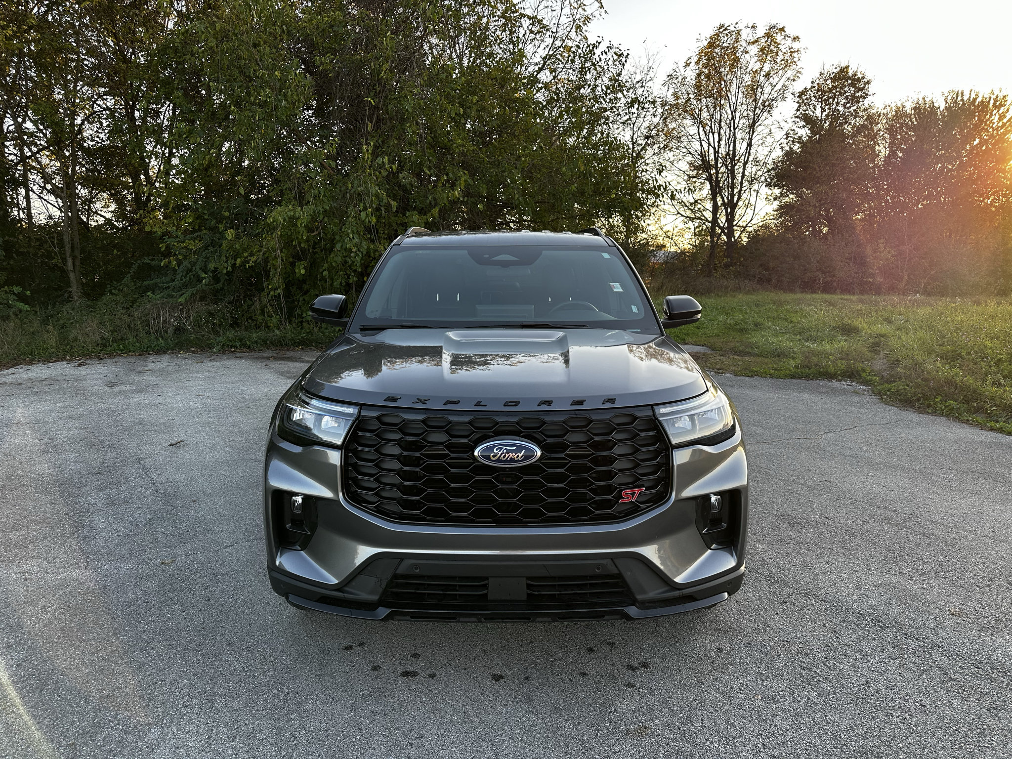 Used 2026 Ford Explorer ST-Line AWD/4WD image 1
