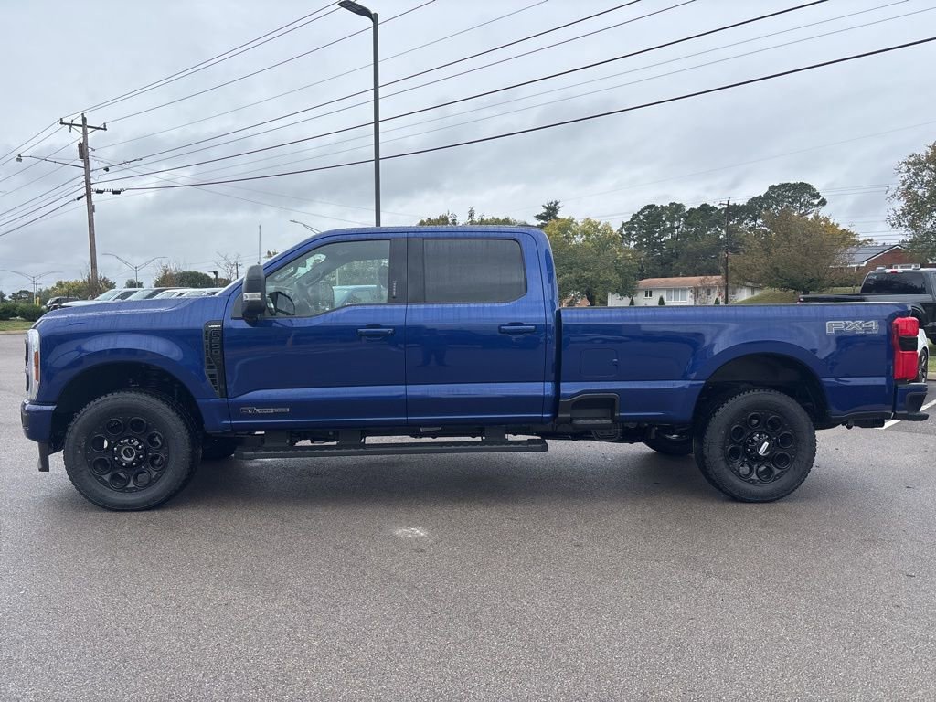New 2026 Ford F250 Lariat w/ Black Appearance Package image 5