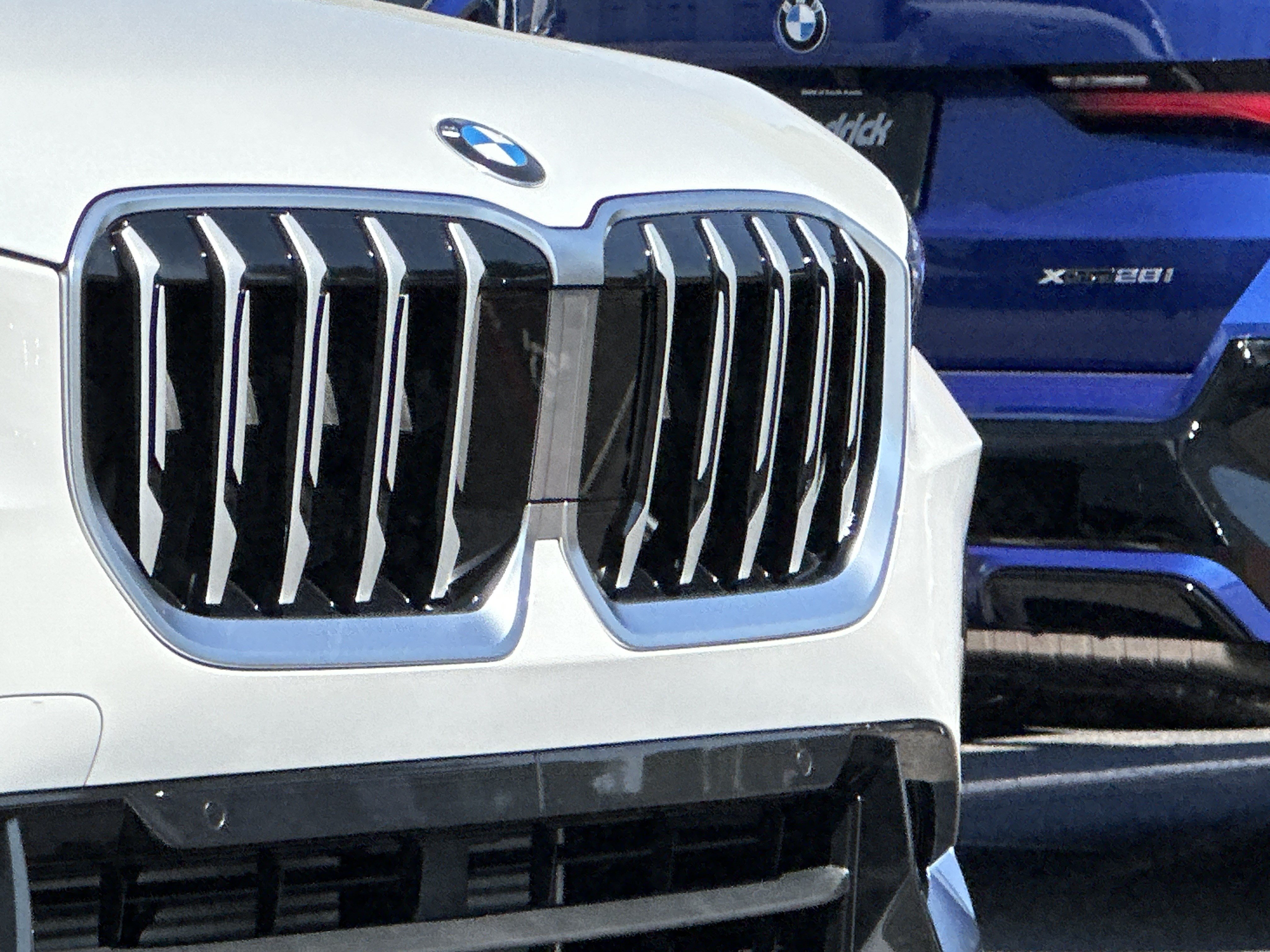 Certified 2026 BMW X1 xDrive28i w/ Convenience Package AWD/4WD image 6