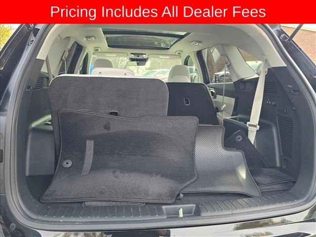 Certified 2025 Kia Sorento S w/ Panoramic Sunroof Package FWD image 13