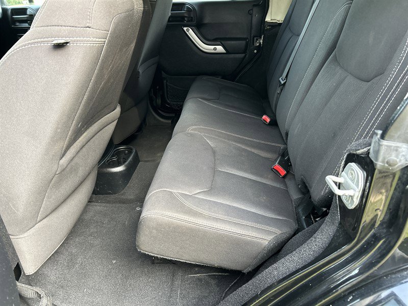 Used 2013 Jeep Wrangler Unlimited Sahara w/ Dual Top Group image 15