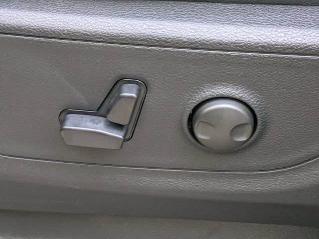 New 2026 RAM 1500 Big Horn AWD/4WD image 13