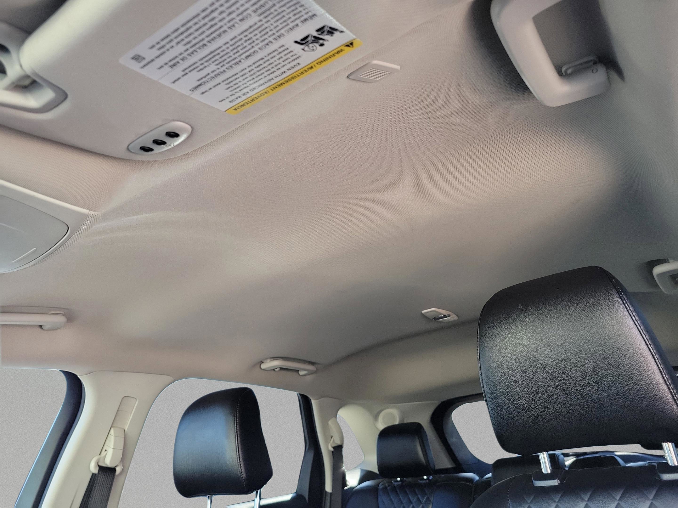 Used 2024 Ford Edge Titanium image 18