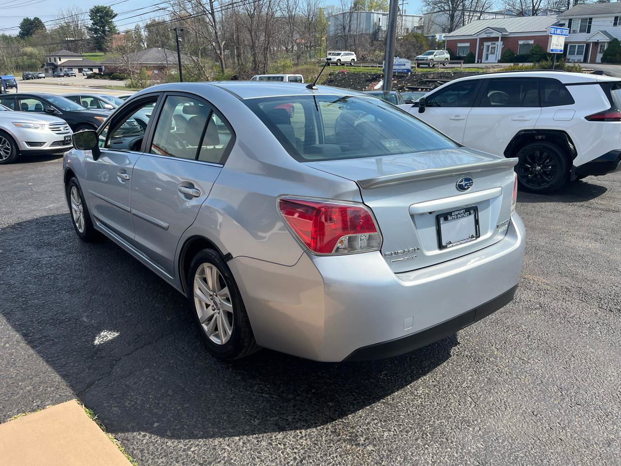 Used 2015 Subaru Impreza 2.0i Premium AWD/4WD image 8