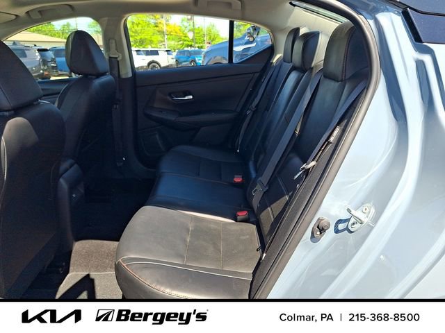 Used 2024 Nissan Sentra SR w/ SR Premium Package FWD image 12