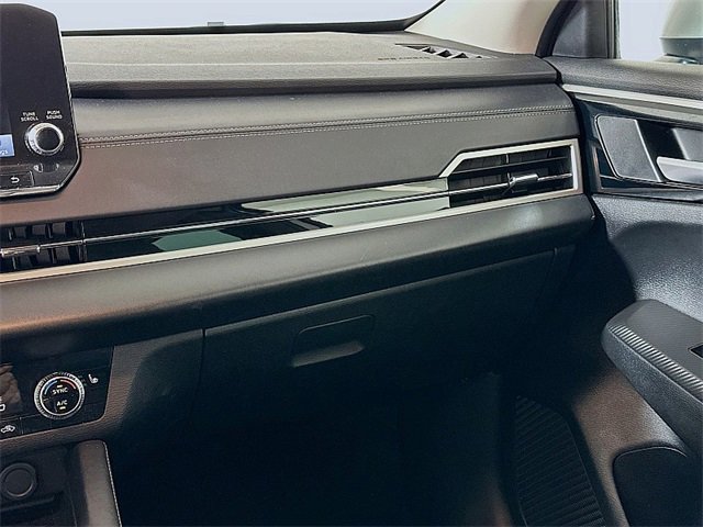 Used 2023 Mitsubishi Outlander SE image 22