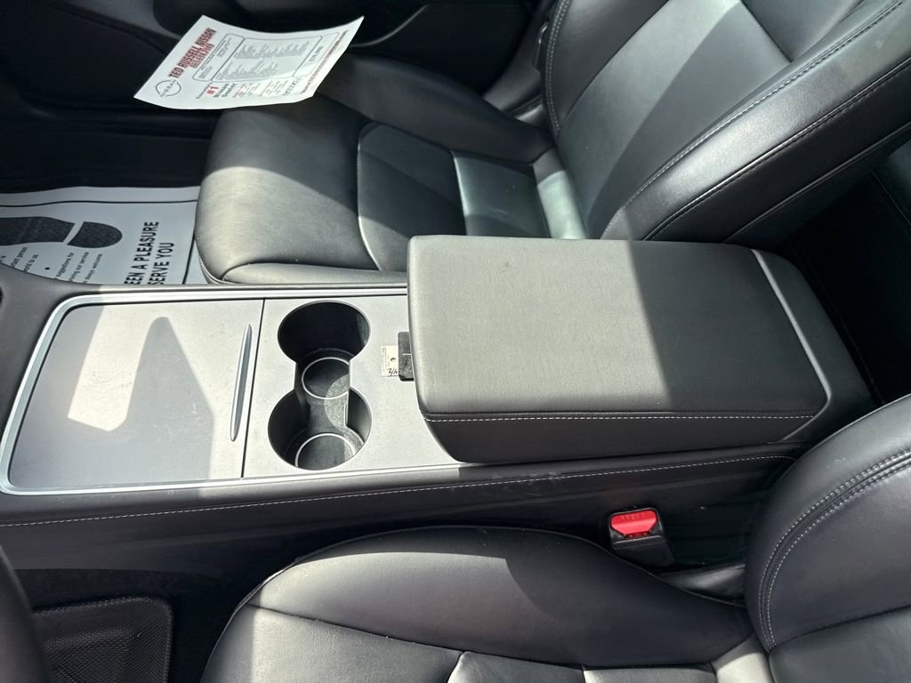Used 2022 Tesla Model 3 Performance image 26