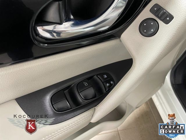 Used 2022 Nissan Rogue Sport SL AWD/4WD image 20