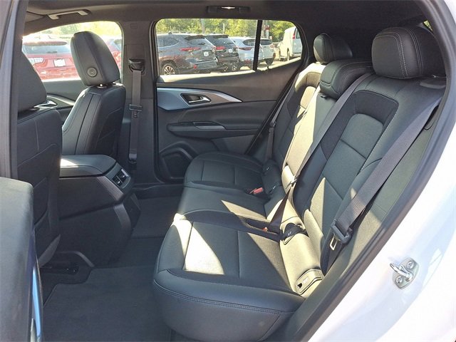 Used 2024 Chevrolet Equinox EV LT image 10