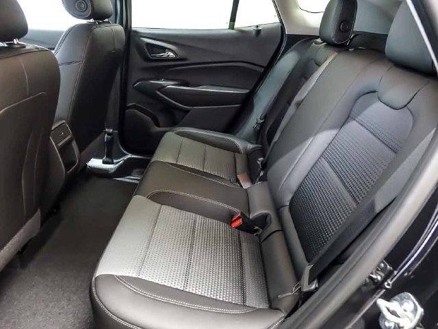 New 2026 Chevrolet Trax LT w/ LT Convenience Package FWD image 10