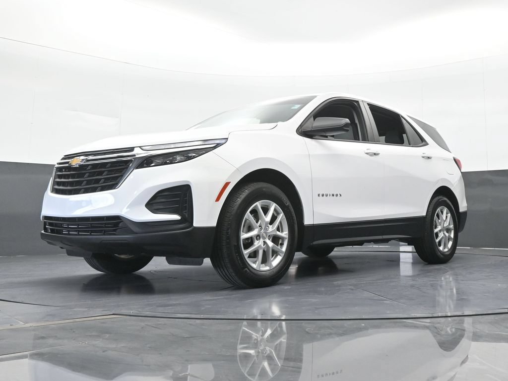Used 2024 Chevrolet Equinox LS FWD image 49