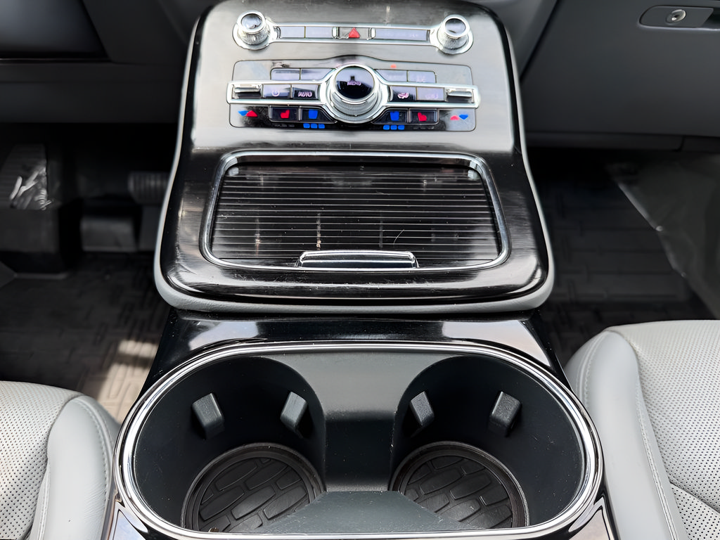 Used 2021 Lincoln Nautilus Reserve FWD image 52