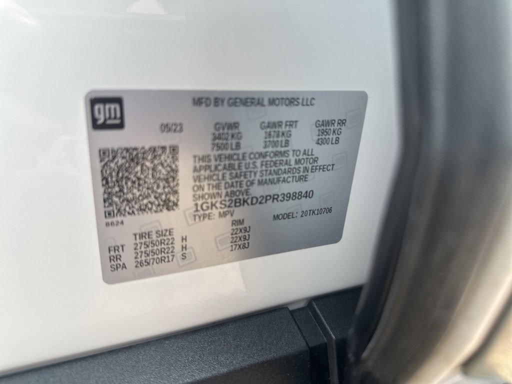 Used 2023 GMC Yukon SLT w/ SLT Premium Package AWD/4WD image 23