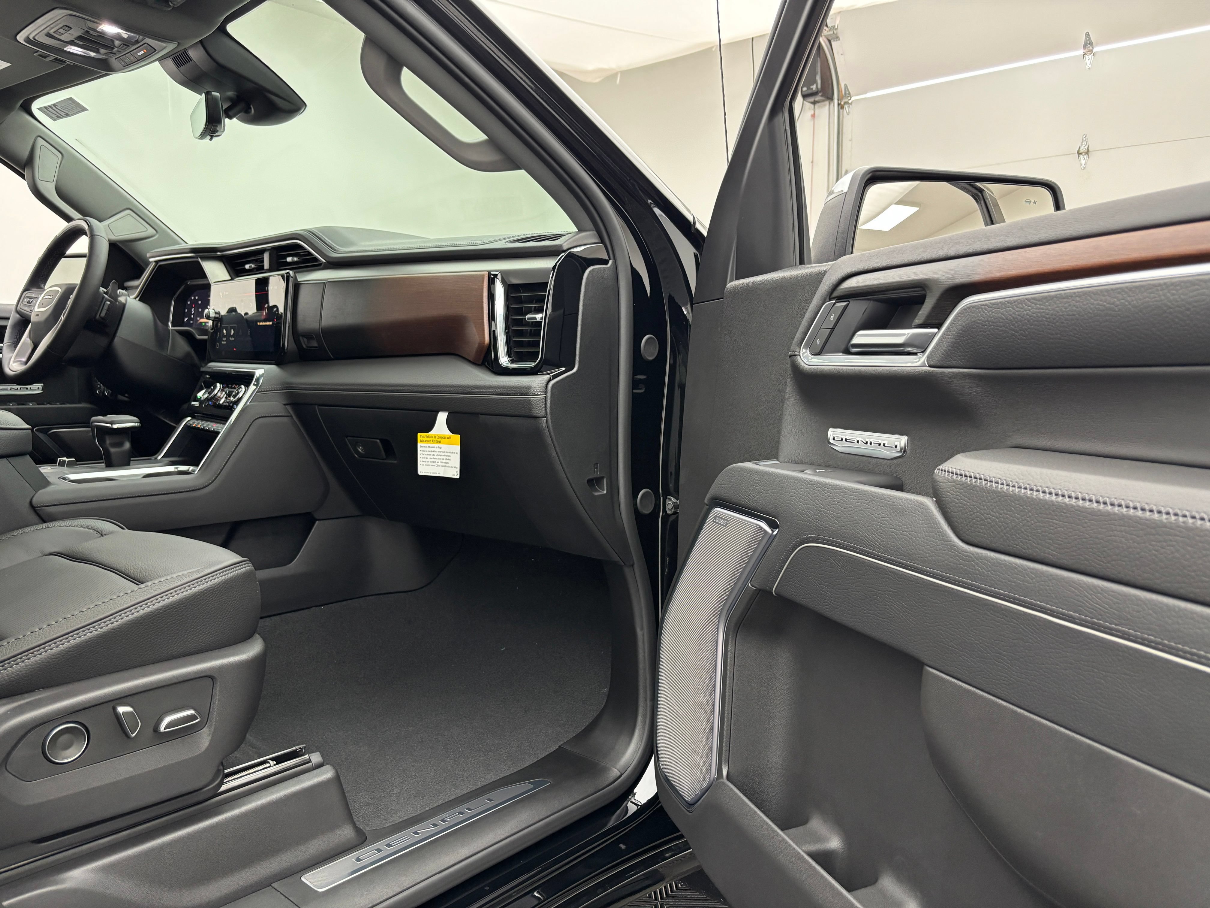 New 2026 GMC Sierra 1500 Denali AWD/4WD image 35