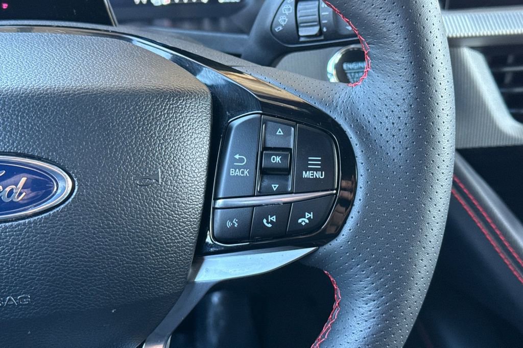 Used 2025 Ford Explorer ST-Line image 36