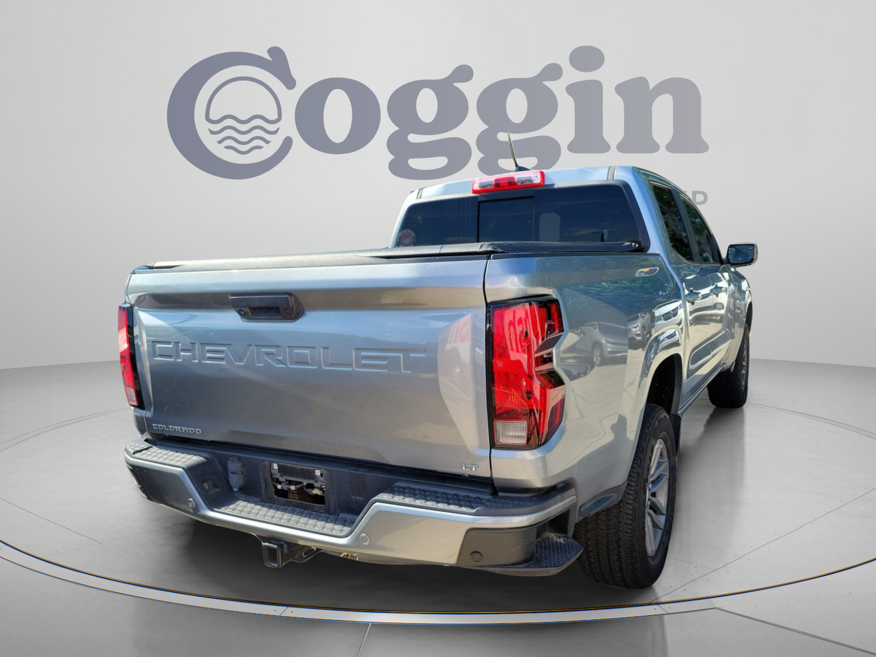 Used 2023 Chevrolet Colorado LT w/ LT Convenience Package II RWD image 3