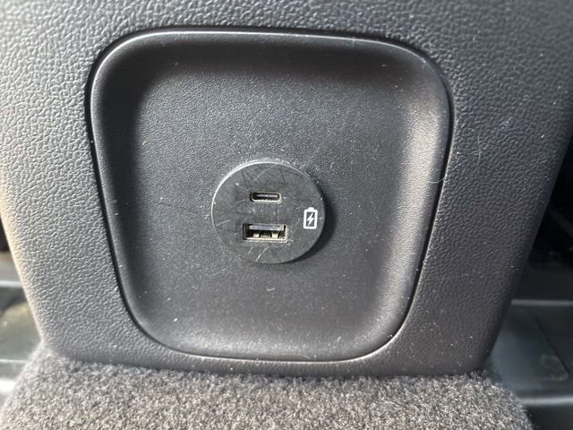 Used 2022 Ford Escape SEL image 18