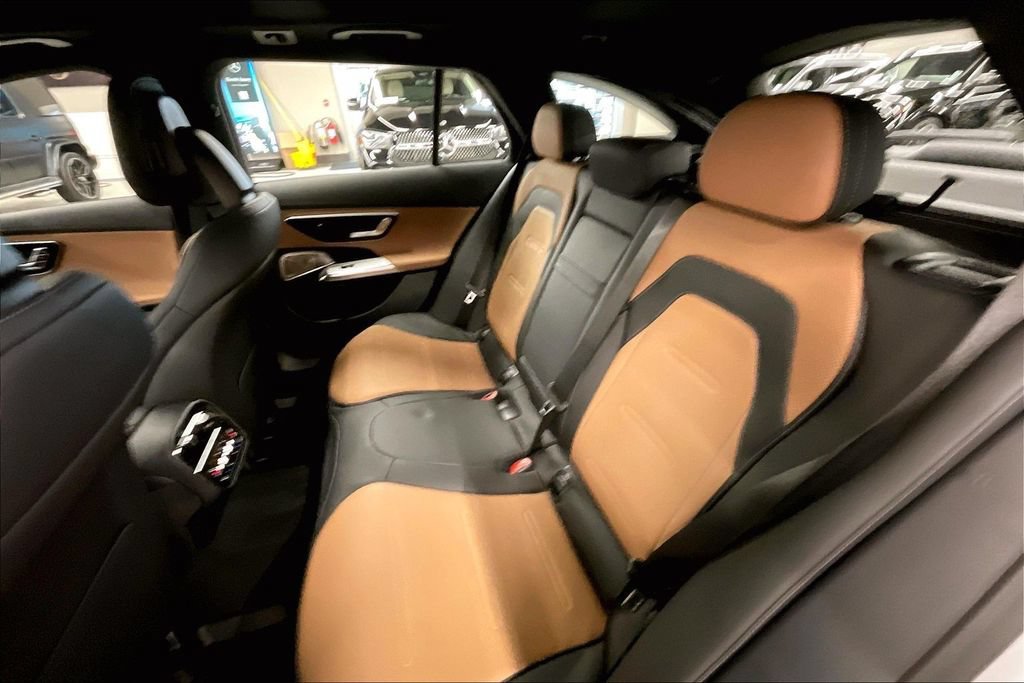 New 2026 Mercedes-Benz E 53 AMG e 4MATIC Wagon image 10