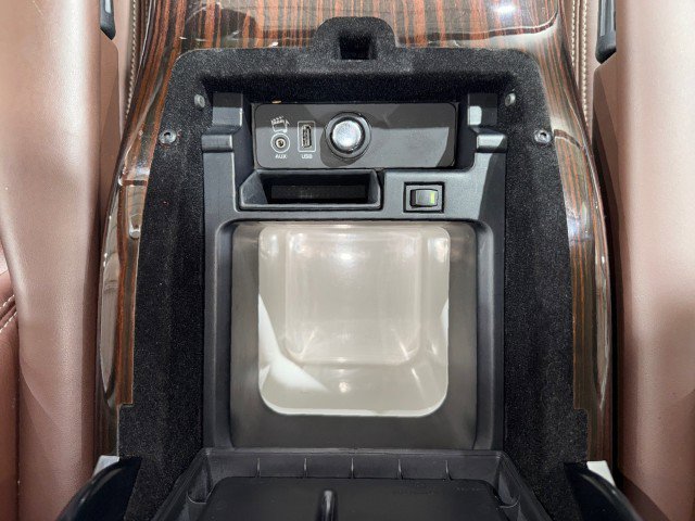 Used 2013 Land Rover Range Rover Autobiography AWD/4WD image 78
