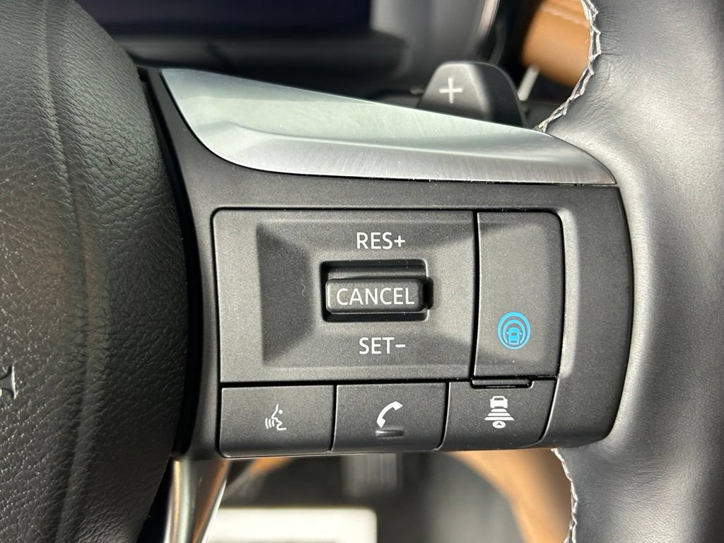 Used 2023 INFINITI QX60 Sensory w/ Vision Package AWD/4WD image 31