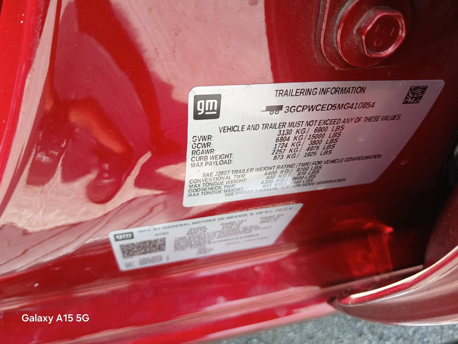 Used 2021 Chevrolet Silverado 1500 LT w/ Bed Protection Package RWD image 10