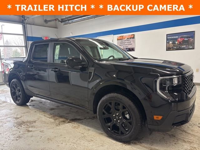New 2025 Ford Maverick Lariat w/ Black Appearance Package image 3