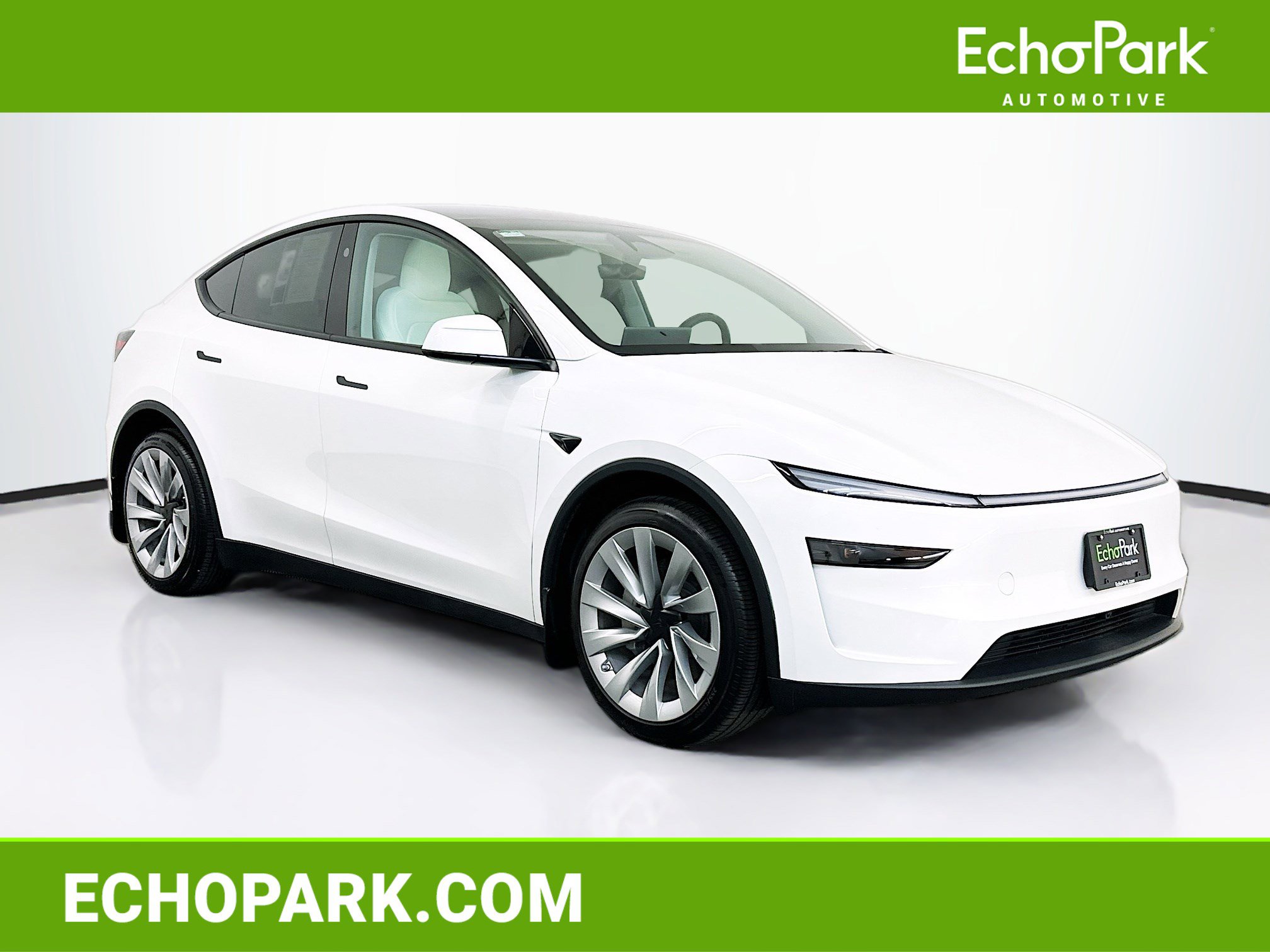 Used 2026 Tesla Model Y AWD image 1