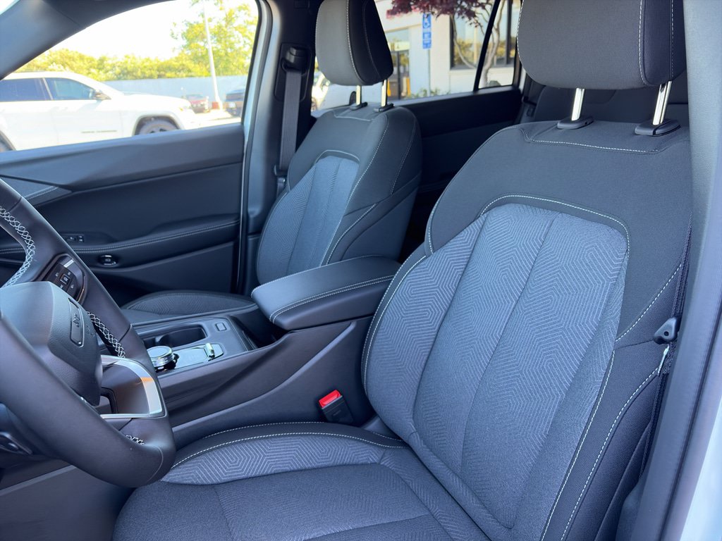 New 2026 Jeep Cherokee Laredo AWD/4WD image 7