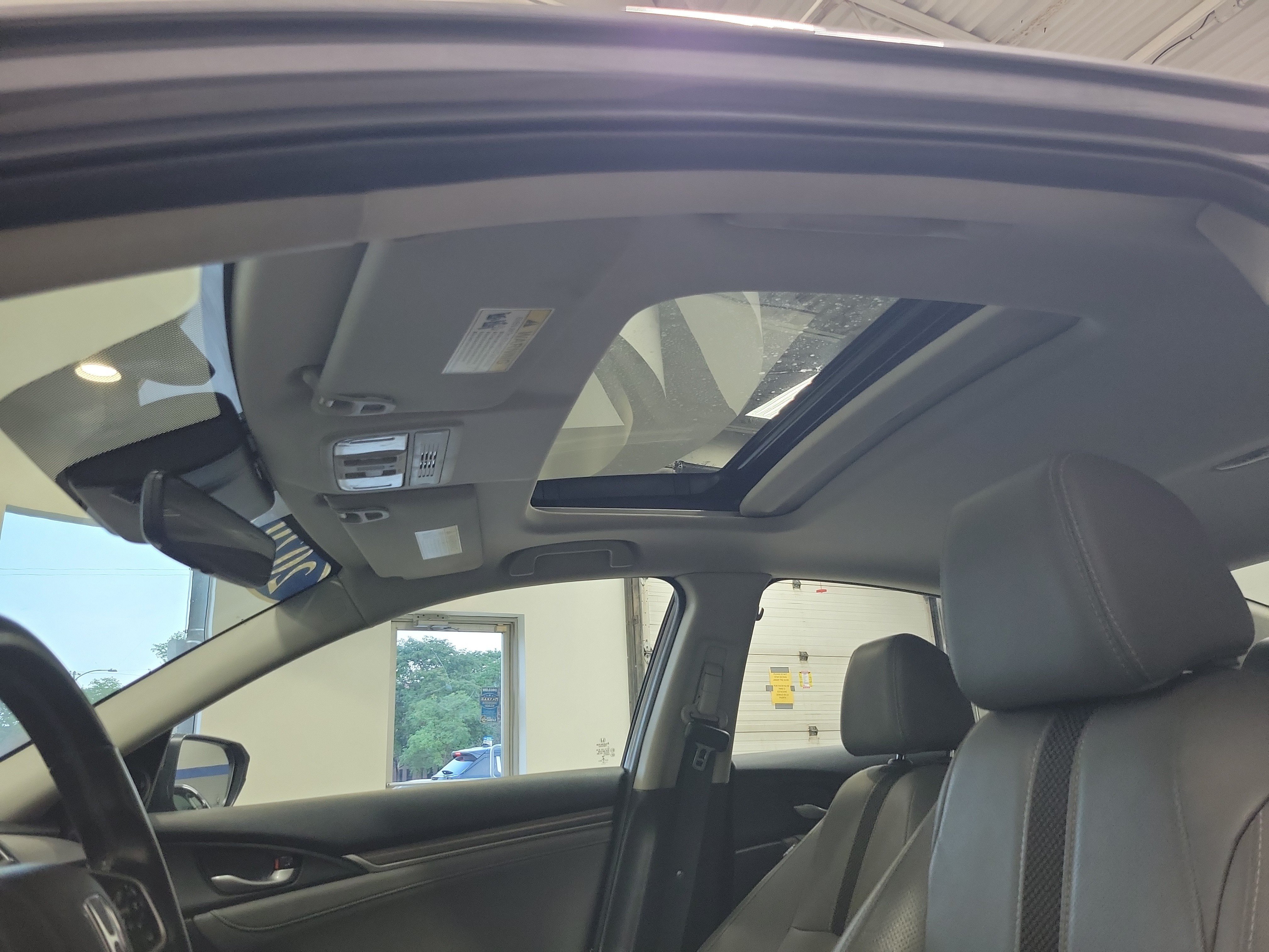 Used 2020 Honda Civic EX-L image 19