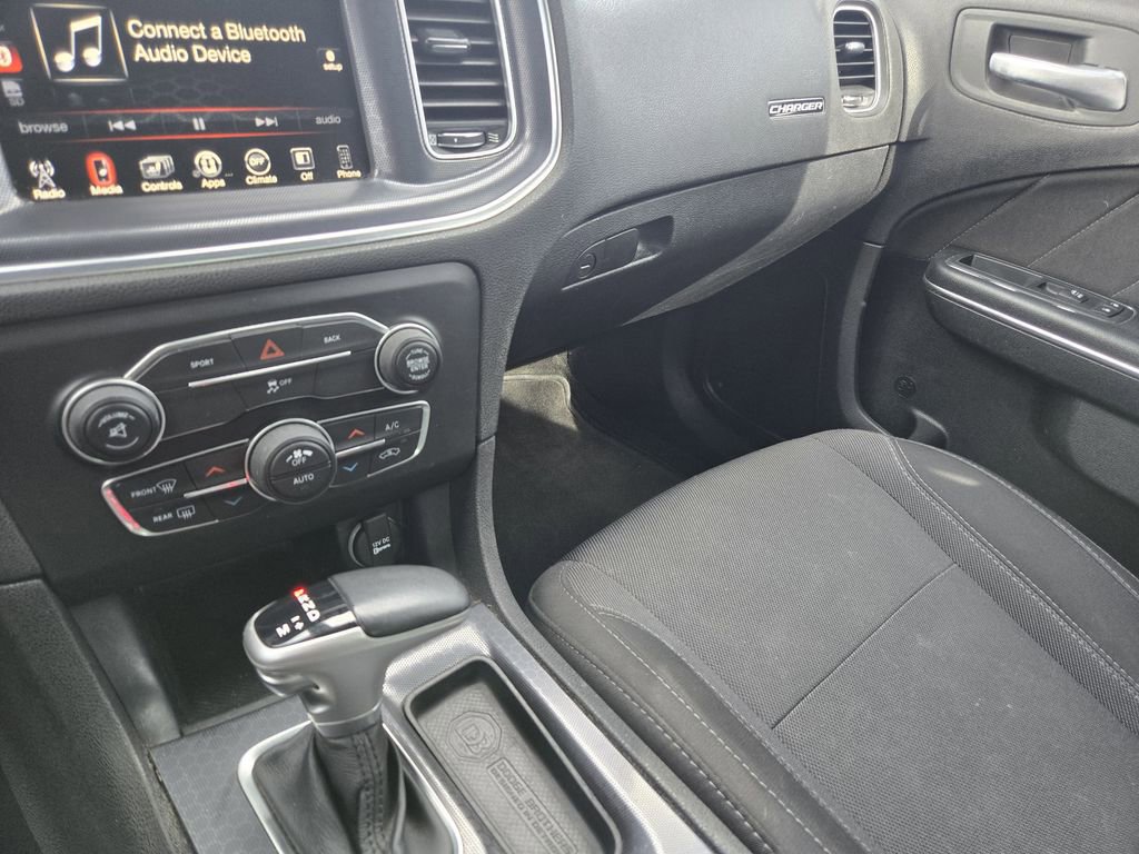 Used 2016 Dodge Charger R/T image 12