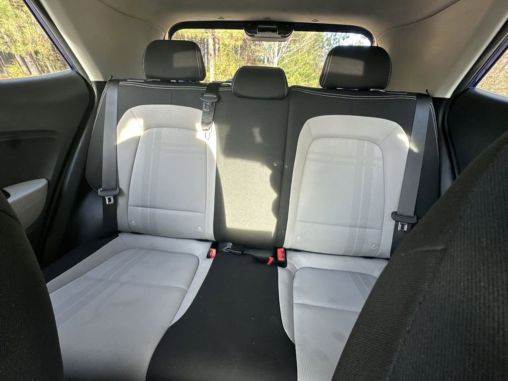 Used 2024 Hyundai Venue SEL image 26