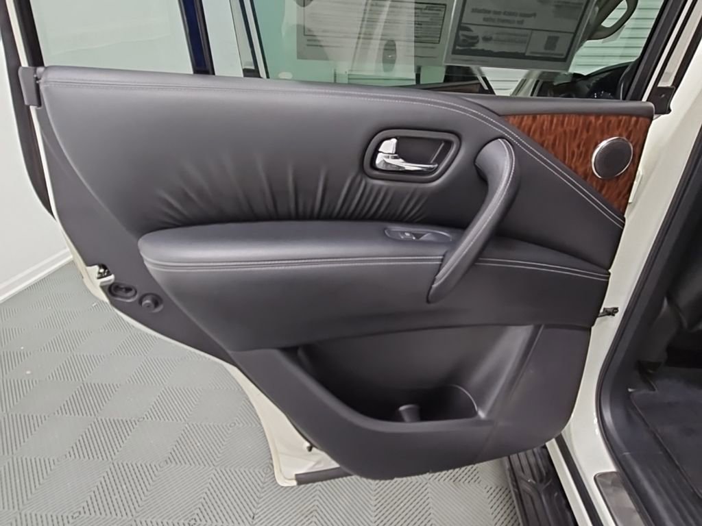Used 2020 Nissan Armada SL w/ Premium Package image 37