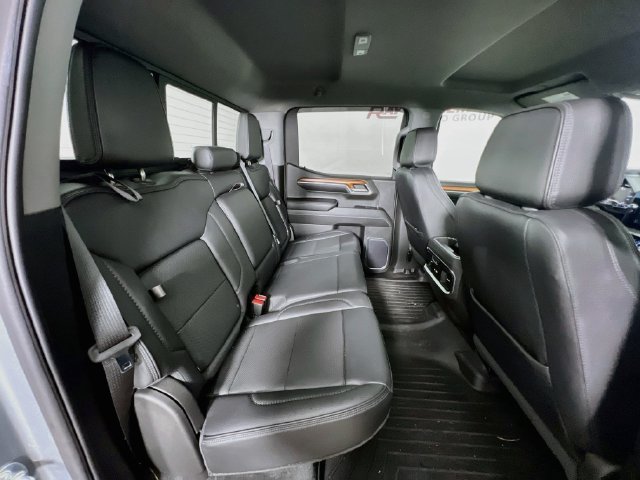 Used 2023 GMC Sierra 1500 Denali w/ Technology Package AWD/4WD image 41