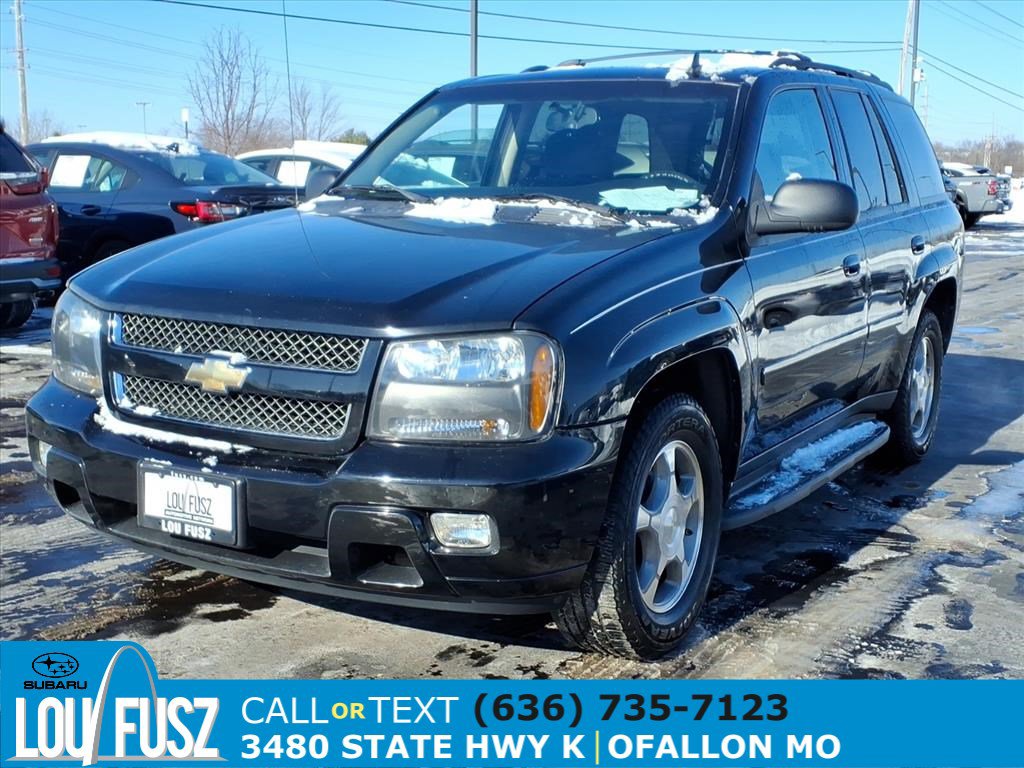 Used 2008 Chevrolet TrailBlazer LT w/ Sun And Sound Package image 2