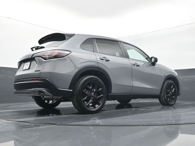 Used 2025 Honda HR-V Sport image 11
