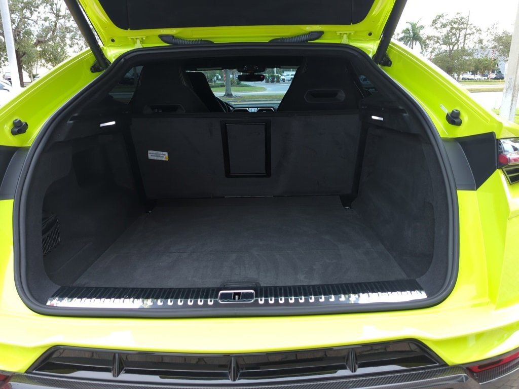 Used 2024 Lamborghini Urus Performante image 14
