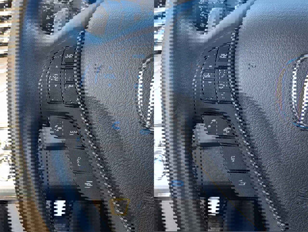 Used 2013 Acura ZDX image 27